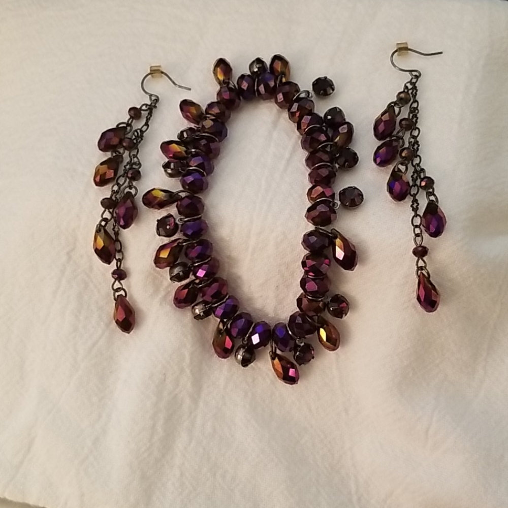 Iridescent Tear Drop Beads Bracelet and Earrings